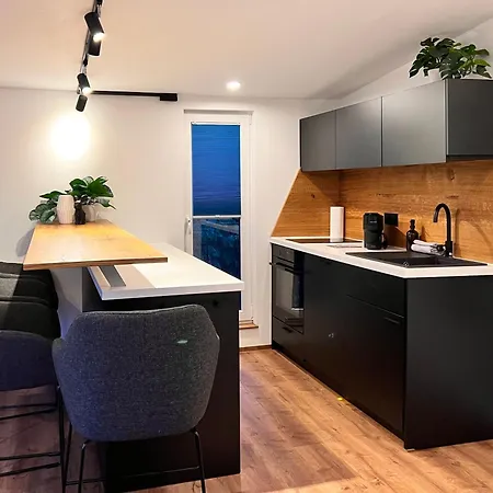 Moderne Im Taubenhaus Appartement *