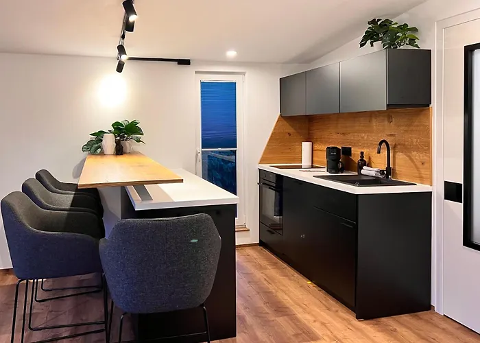 Moderne Im Taubenhaus Apartment *